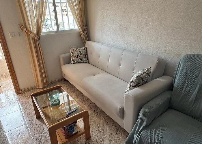 Turistico Con 2 * Torrevieja